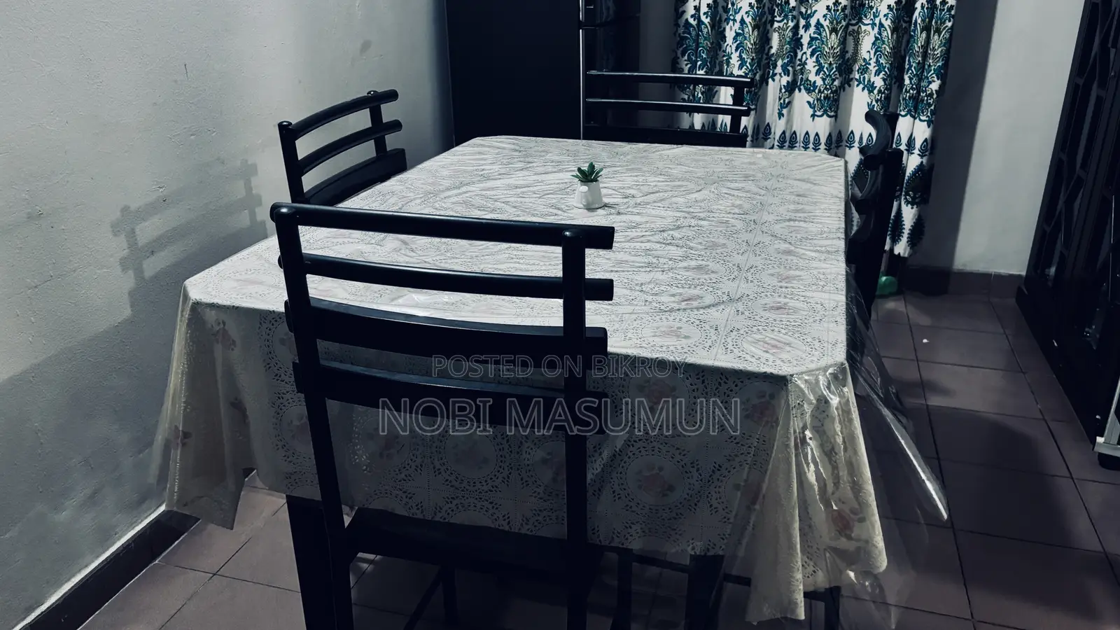 4 Chair Dining Table