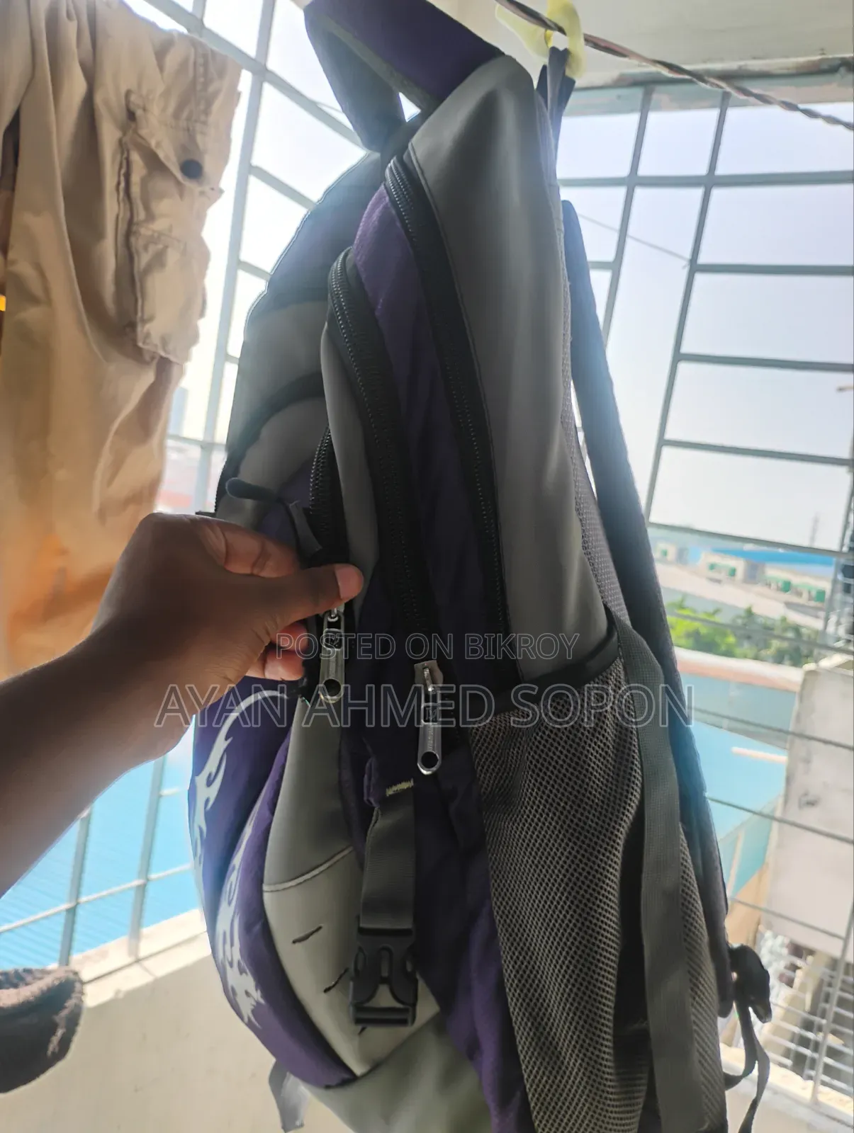 স্টাইলিশ স্কুল ও ট্রাভেল ব্যাকপ্যাক