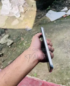 অ্যাপল আইফোন ১১ প্রো ম্যাক্স ২৫৬ জিবি সাদা