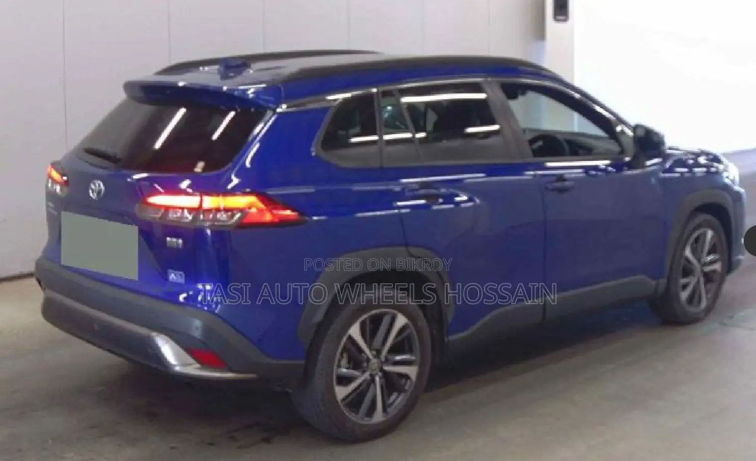 Toyota Corolla Cross 1.8 Hybrid AWD 2021 Blue