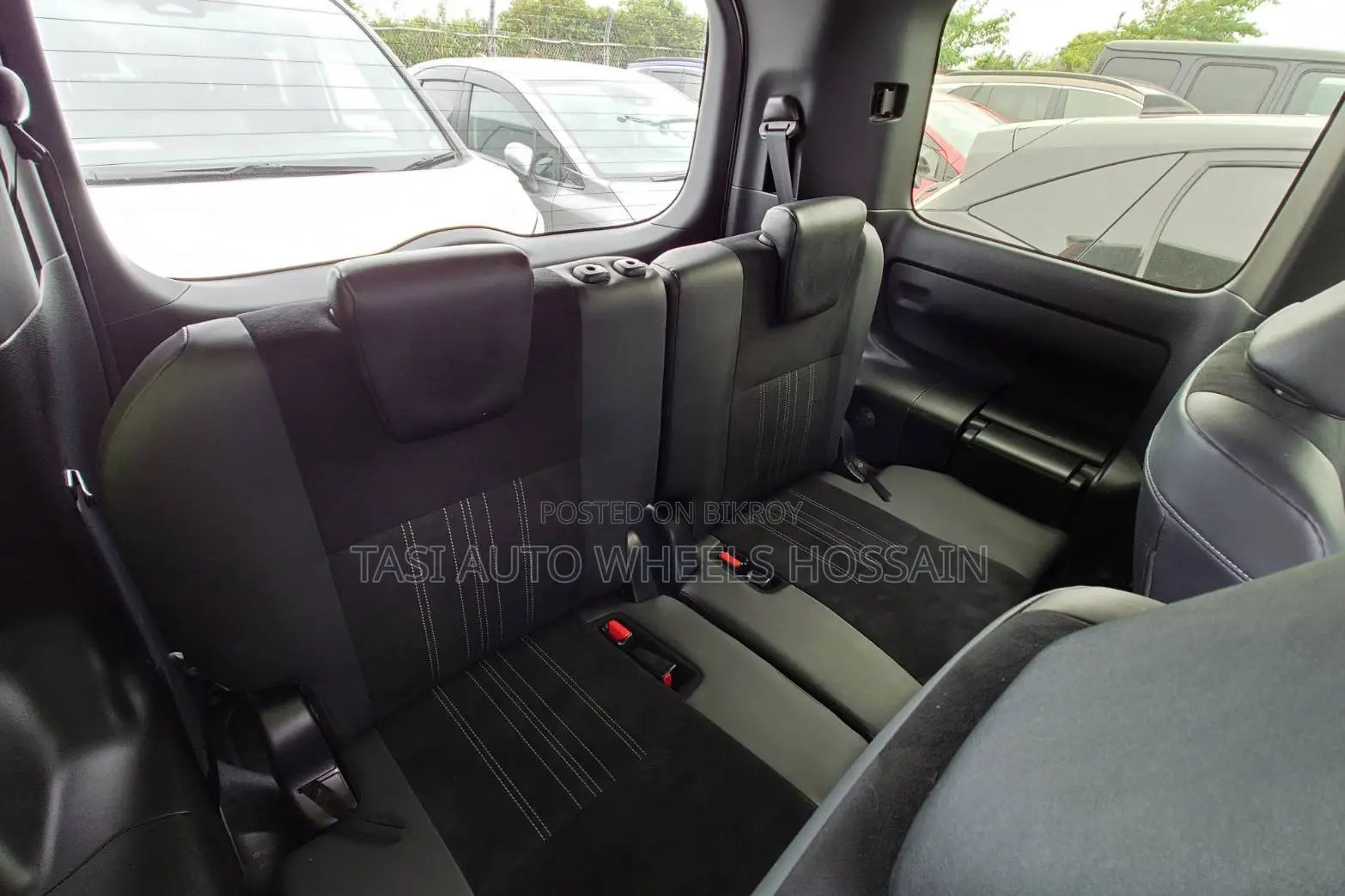 Toyota Esquire 1.8 Front-Wheel Drive Hybrid (7 Seater) 2021 Pearl