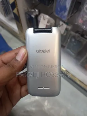 অ্যালকাটেল ২০৫২ সিলভার