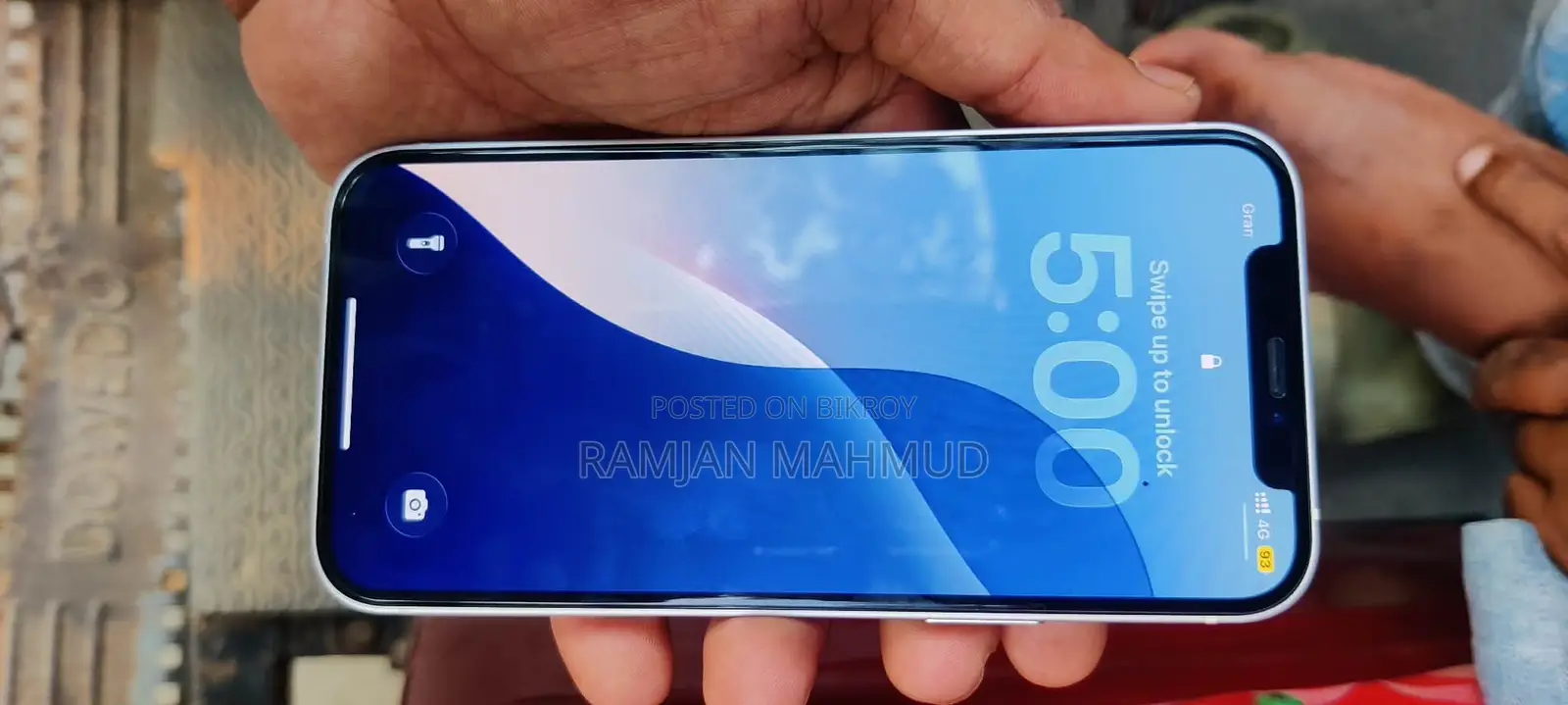 অ্যাপল আইফোন ১২ ১২৮ জিবি হোয়াইট