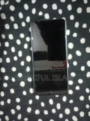 Tecno Spark 20 256 GB Silver