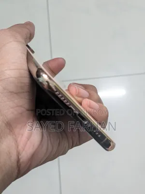 অ্যাপল আইফোন এক্সএস ৬৪ জিবি গোল্ড