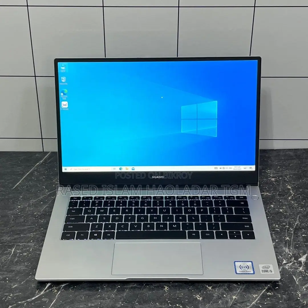 Laptop Huawei 4GB Intel Solid State Drive 500GB