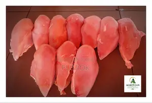 রান্নার জন্য প্রস্তুত মুরগির মাংস