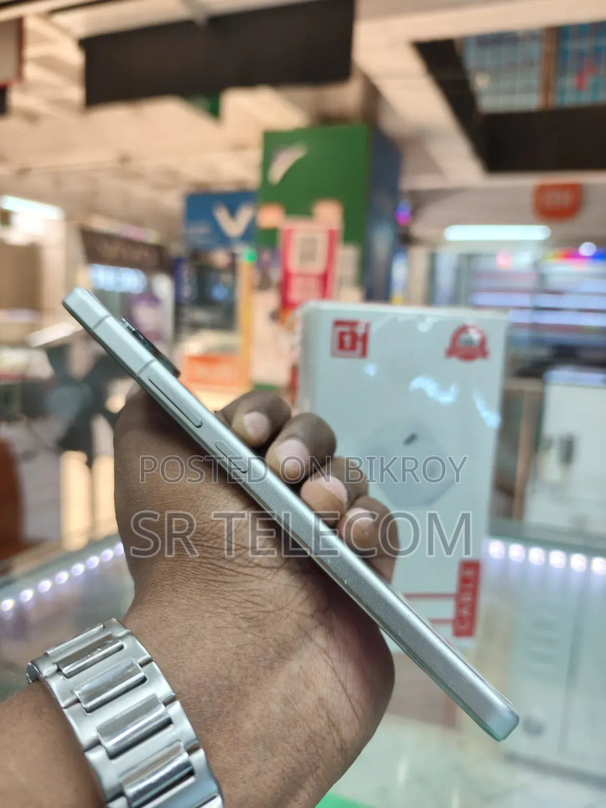 ওয়ানপ্লাস নর্ড ৪ ২৫৬ জিবি সিলভার