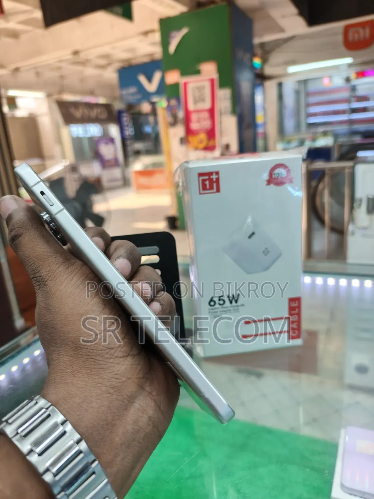 ওয়ানপ্লাস নর্ড ৪ ২৫৬ জিবি সিলভার