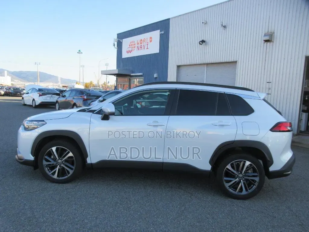 Toyota Corolla Cross 2023 Pearl