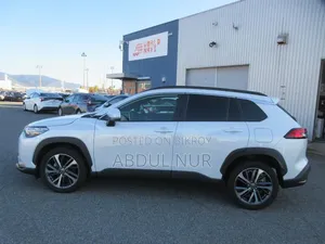 Toyota Corolla Cross 2023 Pearl