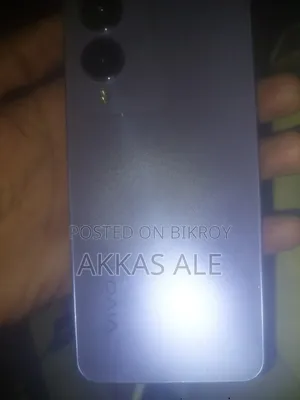Vivo Y17s 128 GB