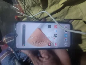Vivo Y17s 128 GB