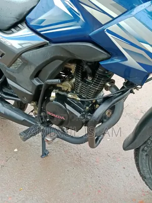 হোন্ডা এসপি ১২৫ ২০২১ নীল