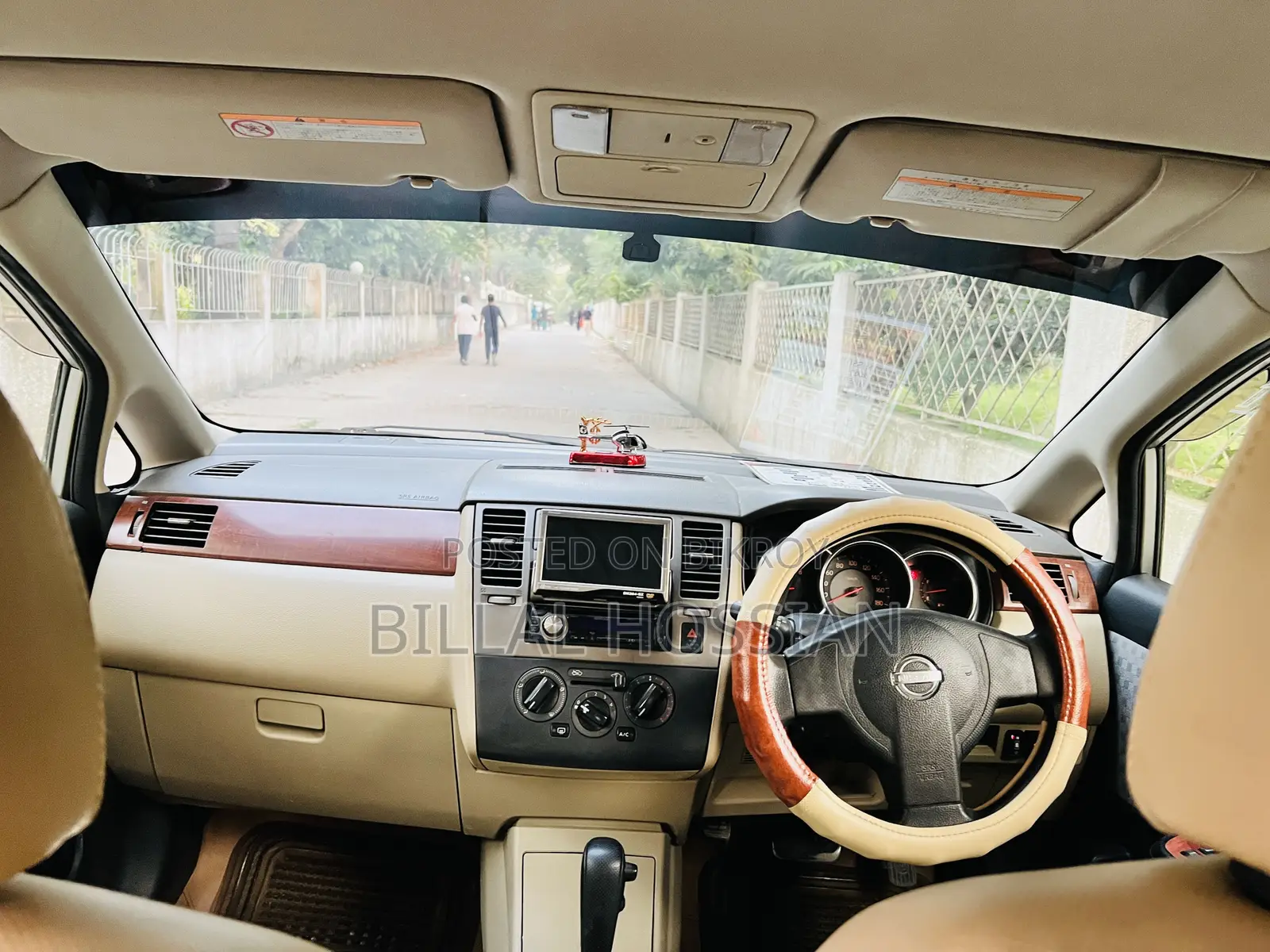 নিসান টিডা ২০০৭ সিলভার
