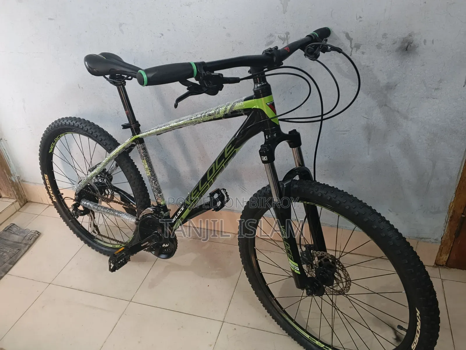 ভেলোস ৩০মডেল
