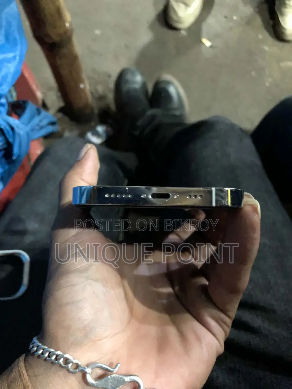 অ্যাপল আইফোন ১৩ প্রো ১২৮ জিবি হোয়াইট