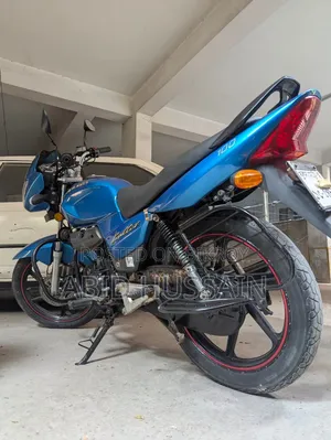 Runner Bullet 100 2018 Blue