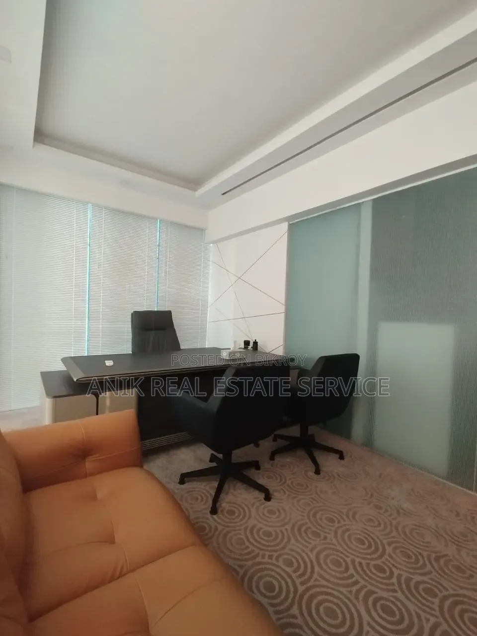 Commercial 2600 SFT Full Furnished Office Space Rent for Banani