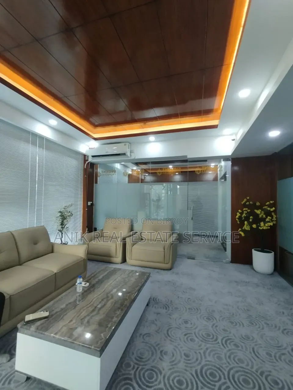 Commercial 2600 SFT Full Furnished Office Space Rent for Banani