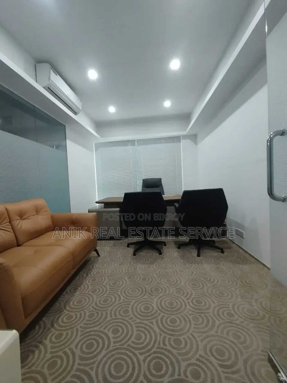Commercial 2600 SFT Full Furnished Office Space Rent for Banani