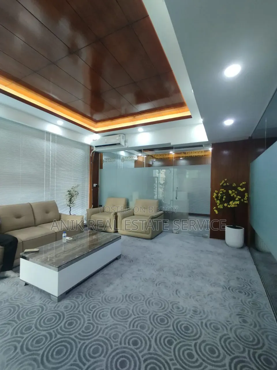 Commercial 2600 SFT Full Furnished Office Space Rent for Banani