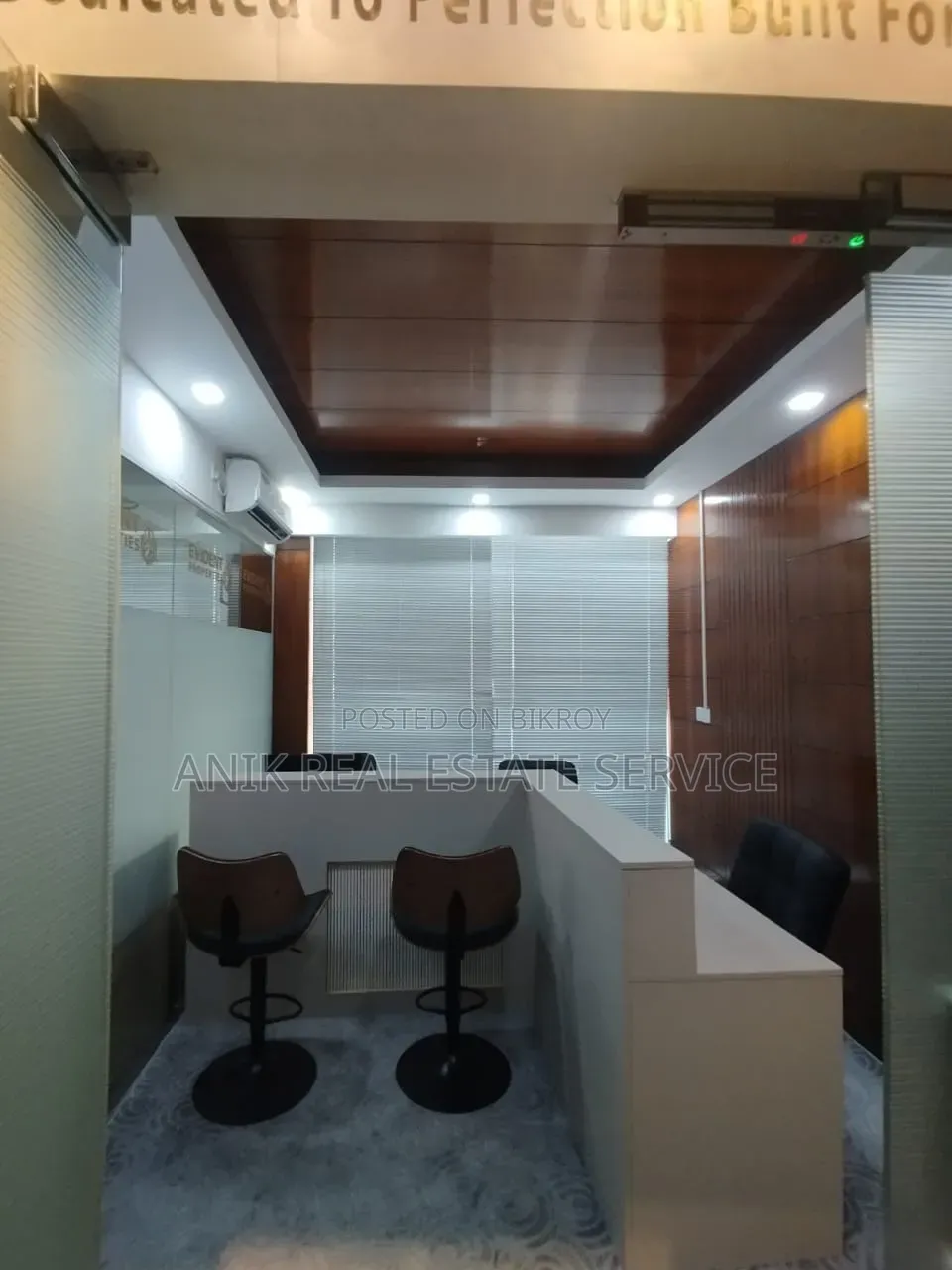 Commercial 2600 SFT Full Furnished Office Space Rent for Banani
