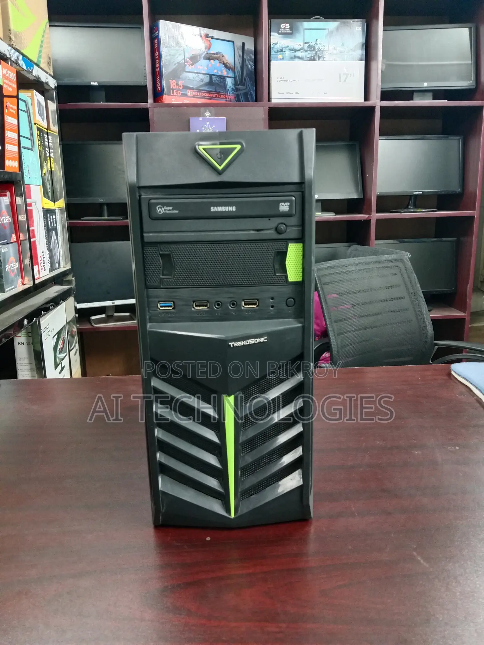 Desktop Computer Gigabyte 4GB Intel Core i7 HDD 500GB