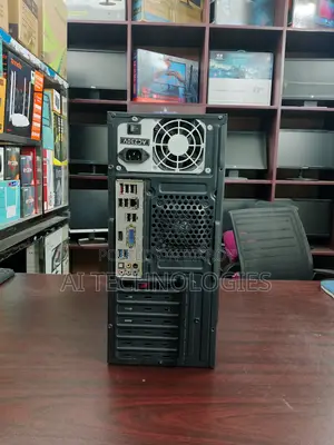 Desktop Computer Gigabyte 4GB Intel Core i7 HDD 500GB