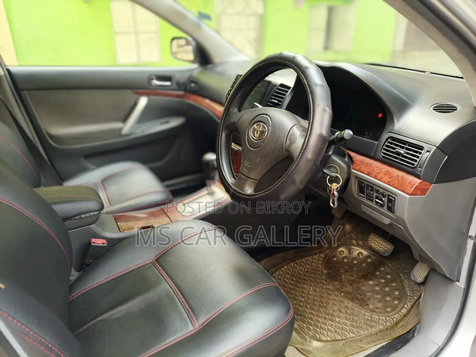 Toyota Premio 1.5 Front-Wheel Drive 2005 Silver