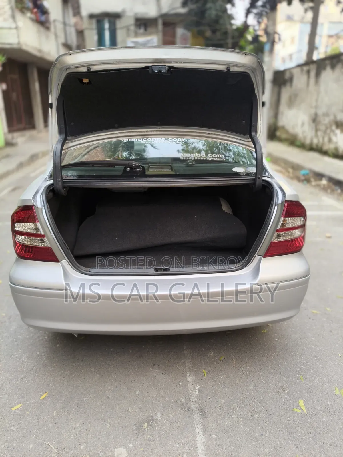 Toyota Premio 1.5 Front-Wheel Drive 2005 Silver
