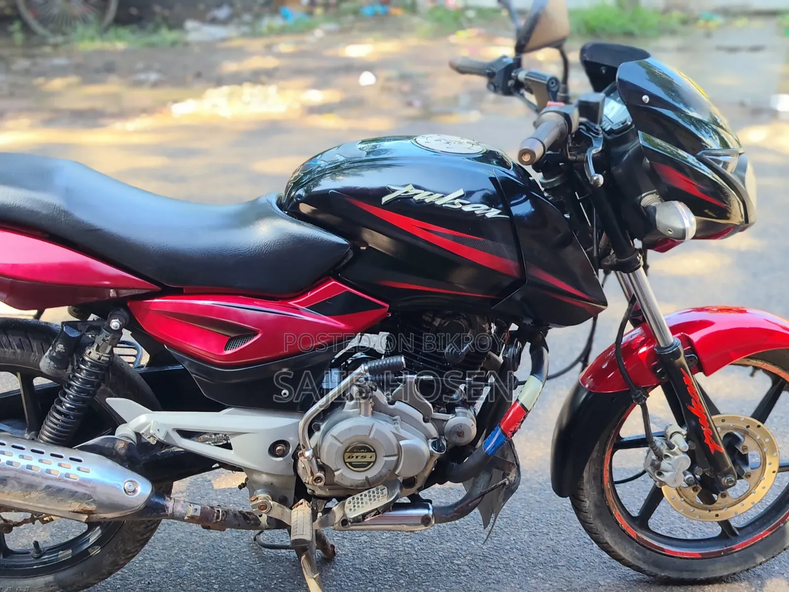 Bajaj Pulsar 150 2015 Red