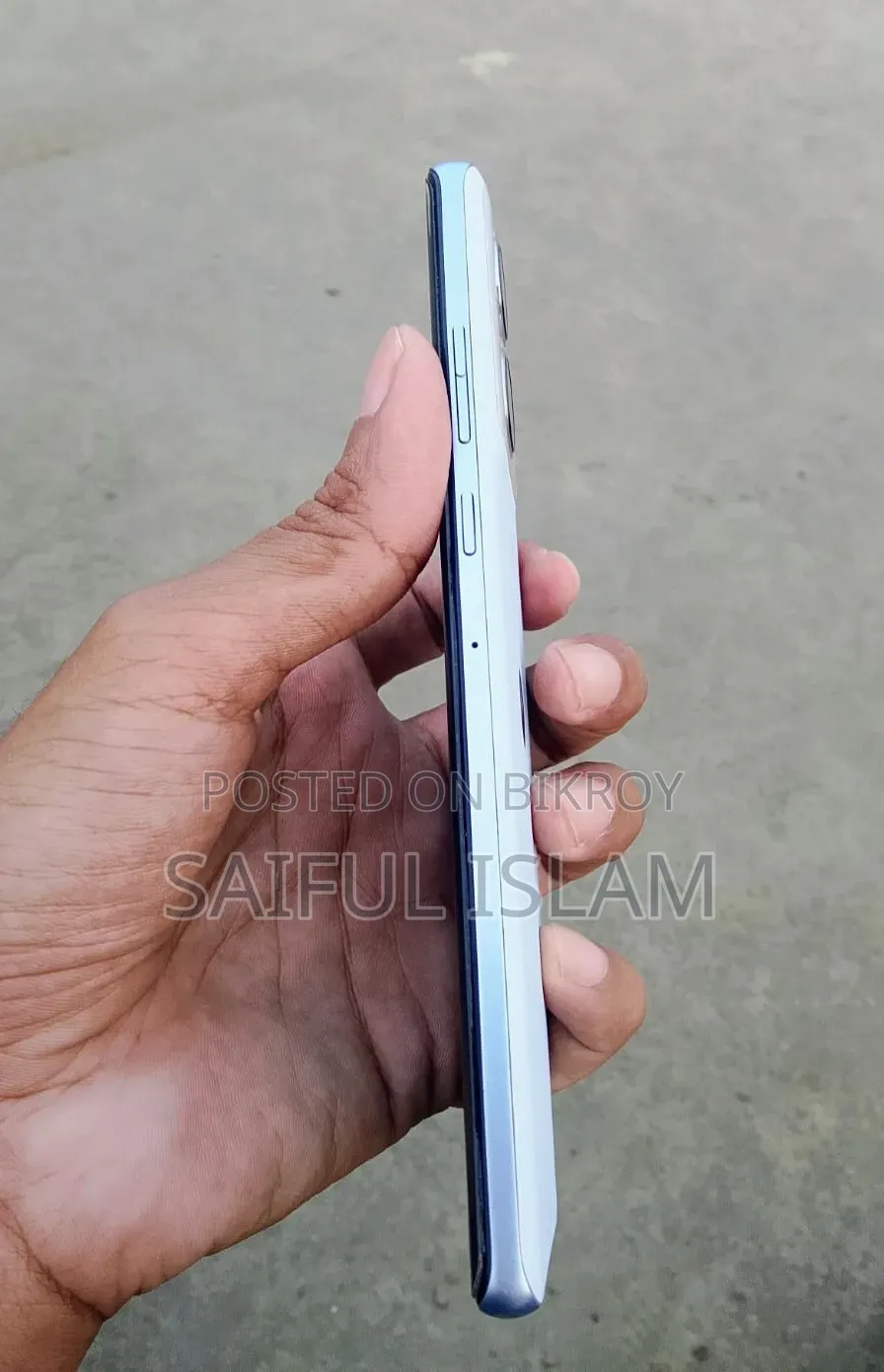মটোরোলা এজ ৫০ ফিউশন ১২৮ জিবি সাদা