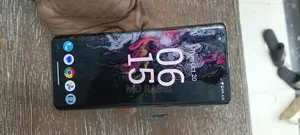 মটোরোলা এজ প্লাস ২৫৬ জিবি নীল