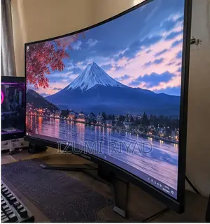Gigabyte M32UC 32 Inch 4K 160Hz Curved Gaming Monitor