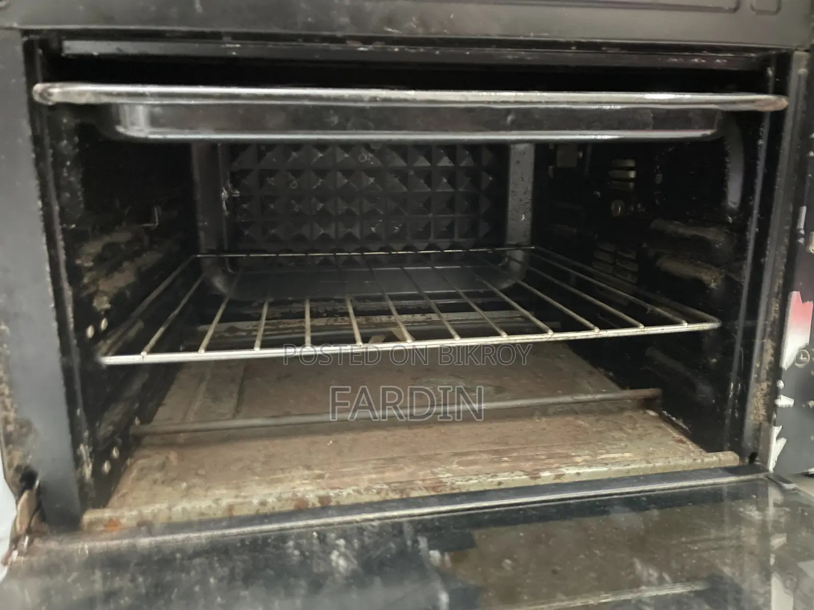 Electric Oven