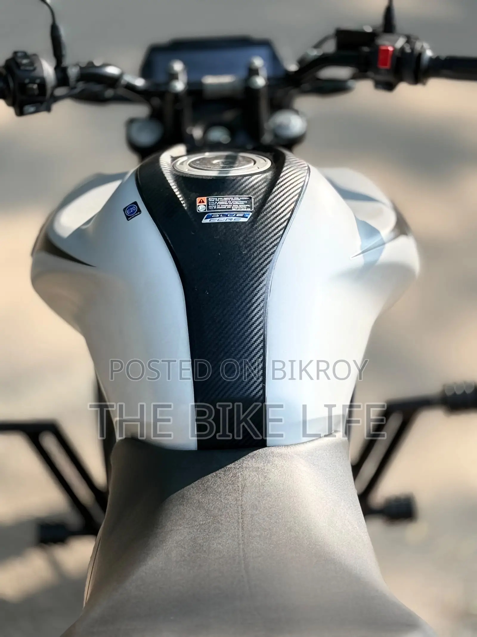 Yamaha FZS V4 2026 White