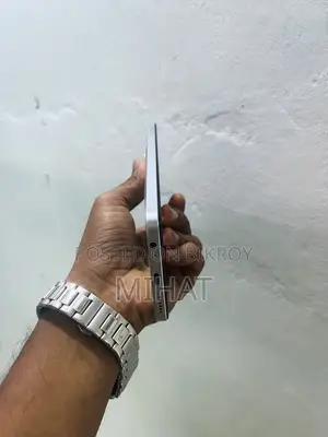 টেকনো স্পার্ক ৩০ ১২৮ জিবি সাদা