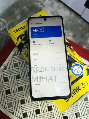 টেকনো স্পার্ক ৩০ ১২৮ জিবি সাদা