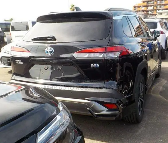 Toyota Corolla Cross 1.8 Hybrid All-Wheel Drive 2022 Black