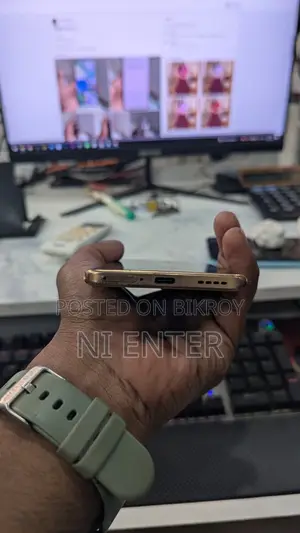 রিয়েলমি ১১ প্রো প্লাস ২৫৬ জিবি