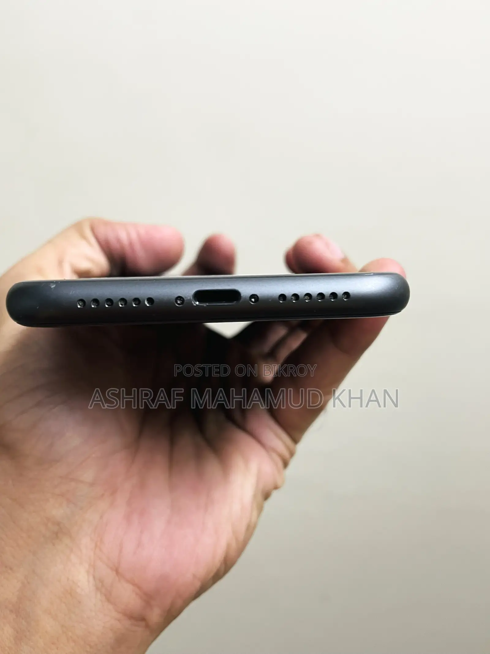 অ্যাপল আইফোন ১১ ১২৮ জিবি কালো