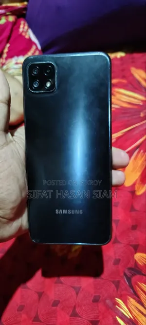 স্যামসাং গ্যালাক্সি এ২২ ৫জি ১২৮ জিবি কালো
