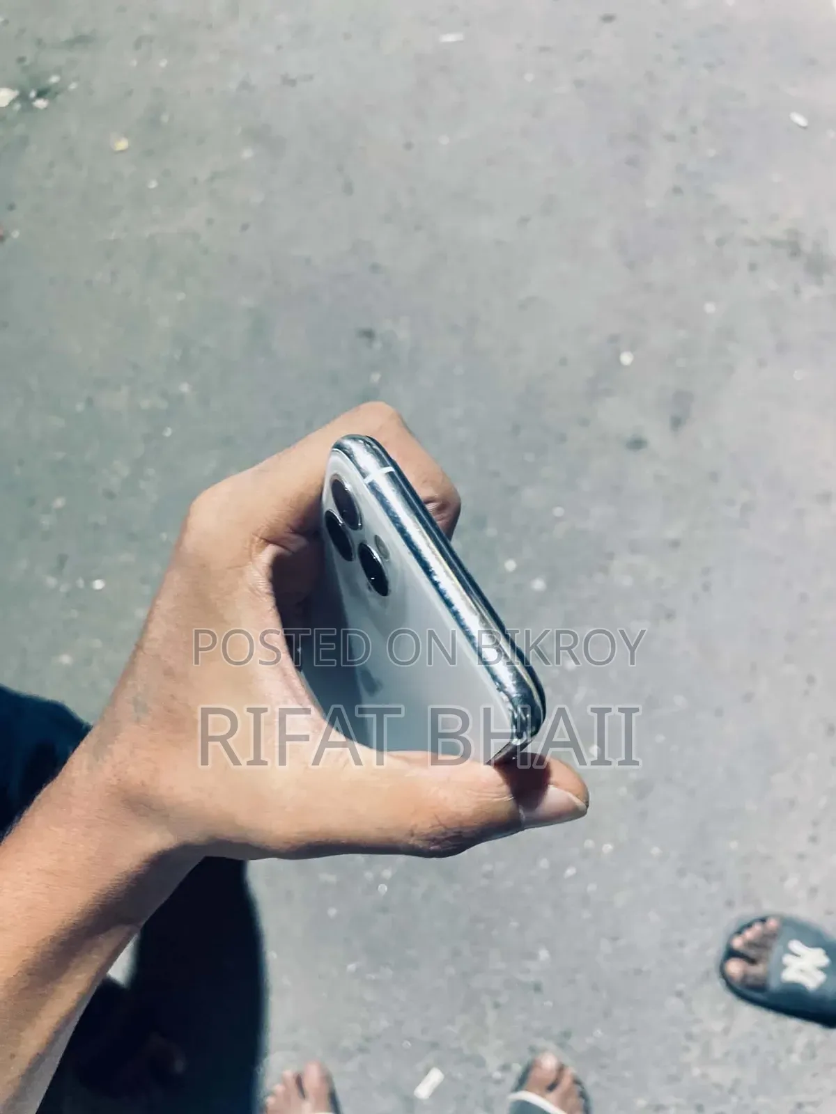 অ্যাপল আইফোন ১১ প্রো ২৫৬ জিবি সাদা
