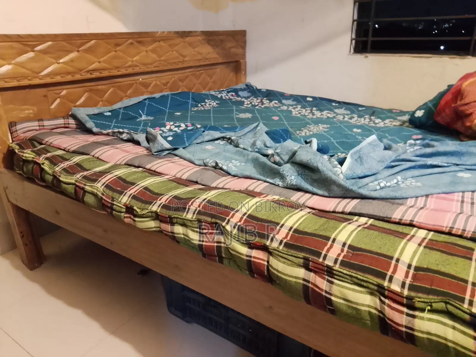 খাট এবং সোফা জাজিম