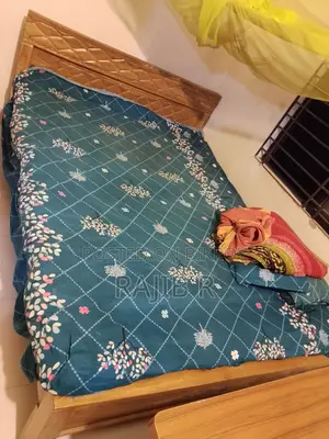খাট এবং সোফা জাজিম