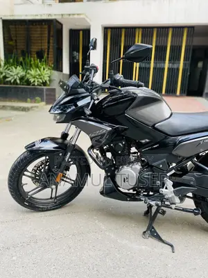 Hero Xtreme 125R 2025 Black