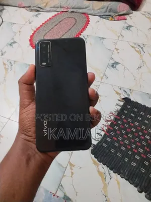 Vivo Y20 64 GB Black