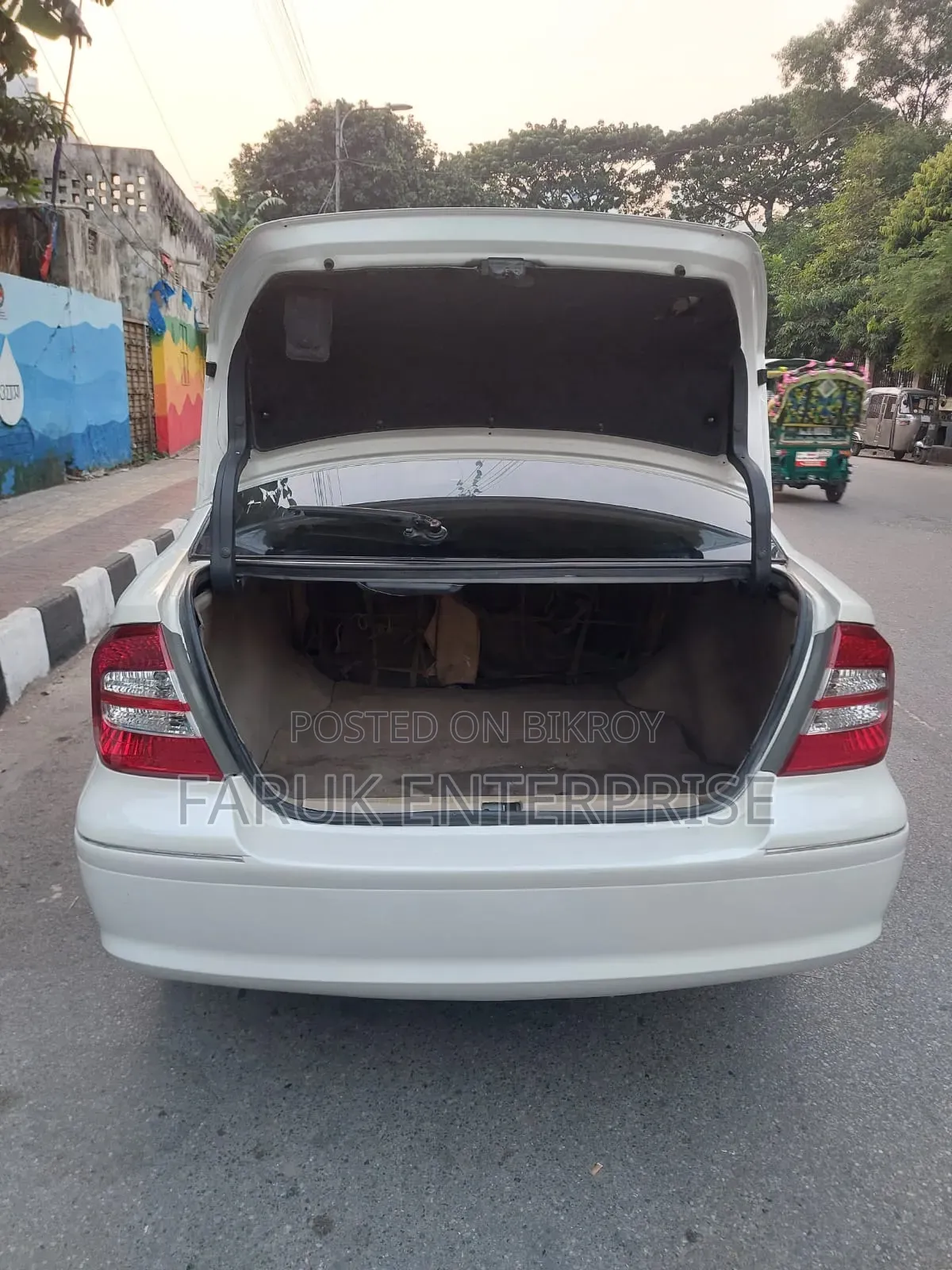 টয়োটা প্রমিও ২০০৩ পার্ল