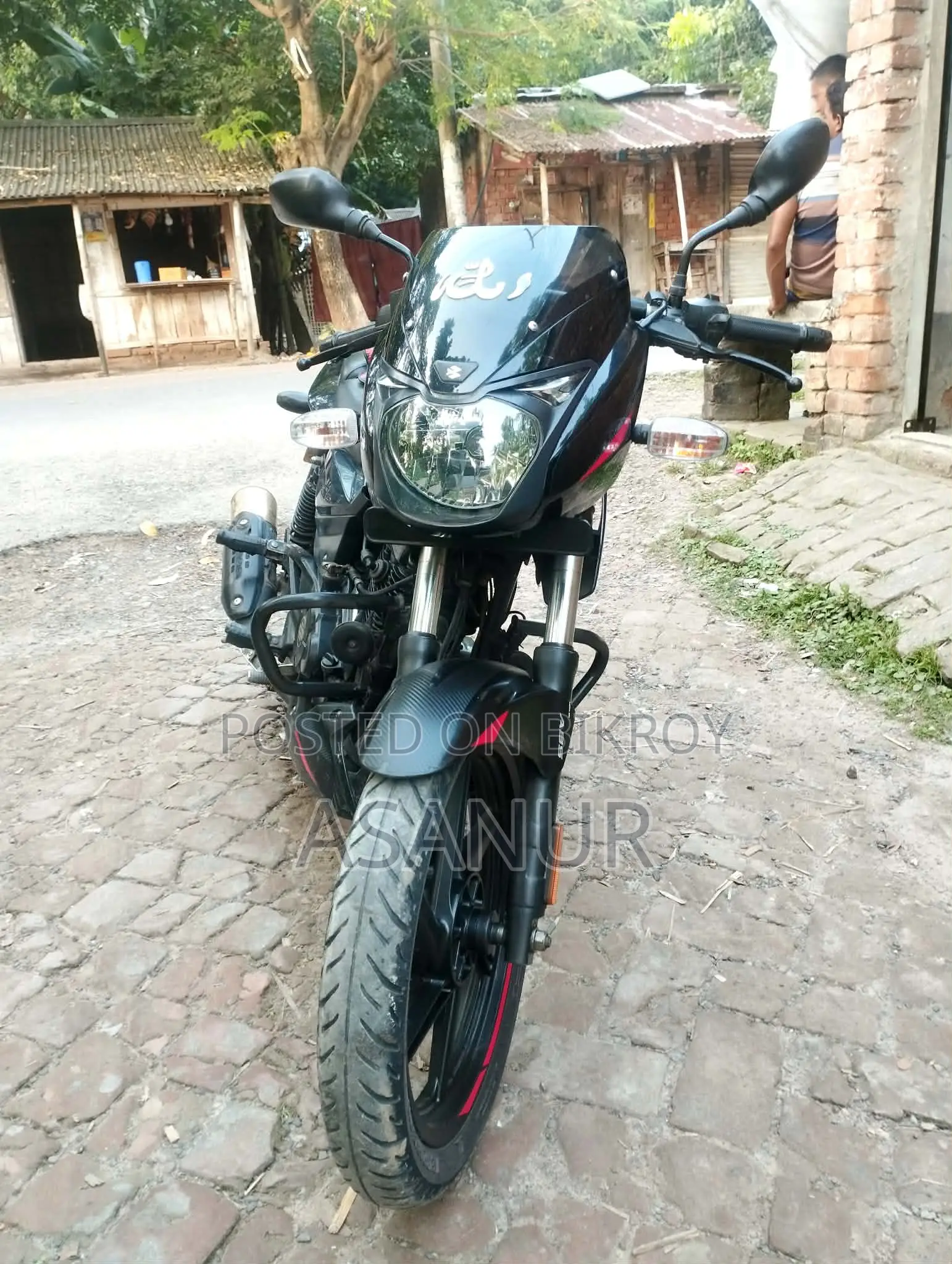 বাজাজ পালসার ১৫০ ২০২৪ ব্ল্যাক